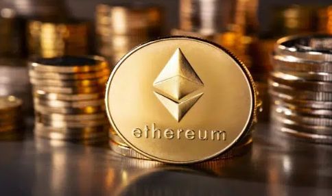 تكنولوجيا: هبوط مفاجئ للعملات الرقمية.. بيتكوين وإيثريوم يتصدران الخسائر