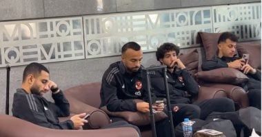 بعثة الأهلى تصل مطار القاهرة قبل السفر إلى كوت ديفوار.. فيديو