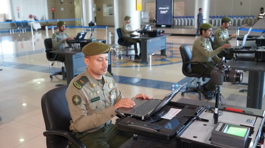 "الجوازات".. 30 يومًا حد أدنى لصلاحية هوية مقيم لإصدار تأشيرة الخروج النهائي