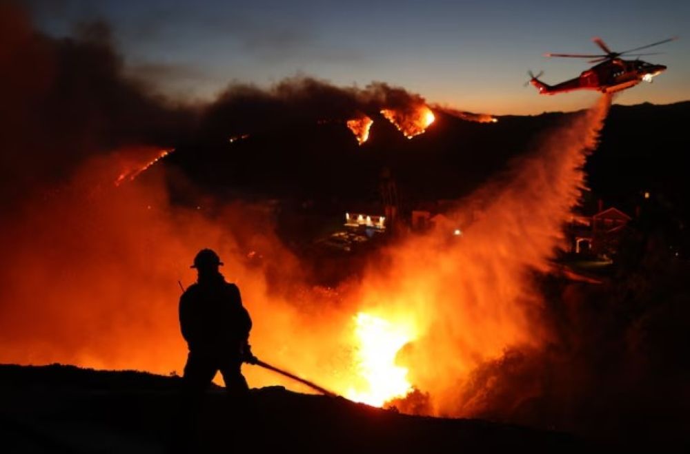 ارتفاع عدد قتلى حرائق الغابات في منطقة لوس أنجلوس إلى 10 أشخاص