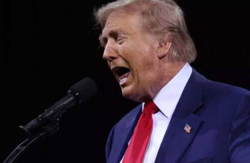 أمريكا.. المحكمة العليا ترفض طلب ترامب تأجيل الحكم بـ"أموال الصمت"