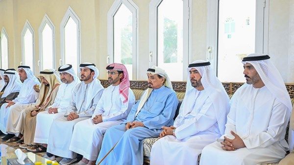 حاكم عجمان وولي عهده يقدمان واجب العزاء في وفاة ناظم سيف المطروشي