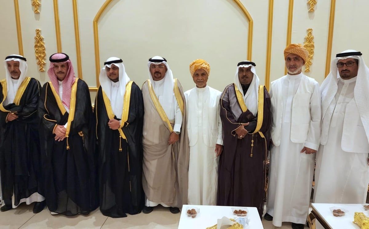 الزهراني يحتفل بزواج ابنته في جدة