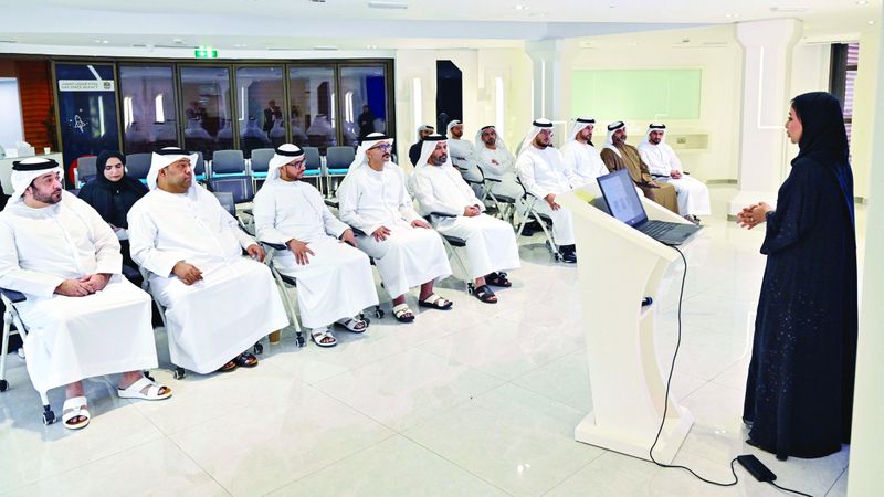 الامارات | وفد «الوطني الاتحادي» يطلع على مشاريع وكالة الإمارات للفضاء في أبوظبي