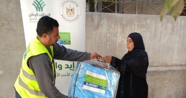 التحالف الوطني يوزع 600 بطانية على الأولى بالرعاية ببني سويف ضمن "إيد واحدة"