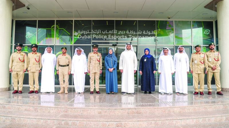 الامارات | «التربية» و«شرطة دبي» توقعان مذكرة تفاهم  بشأن البرامج المشتركة الموجهة للطلبة