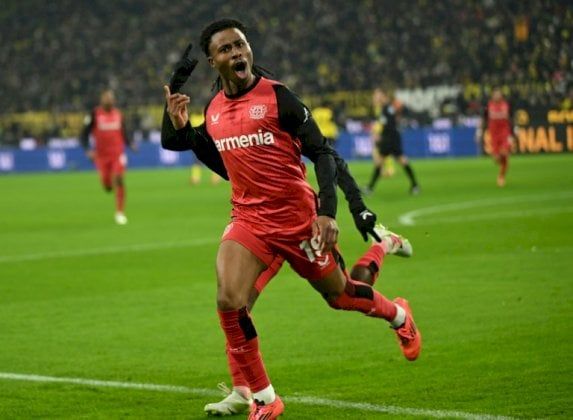 بطولة ألمانيا: ليفركوزن يحسم القمة مع دورتموند ويواصل تشديد الخناق على بايرن