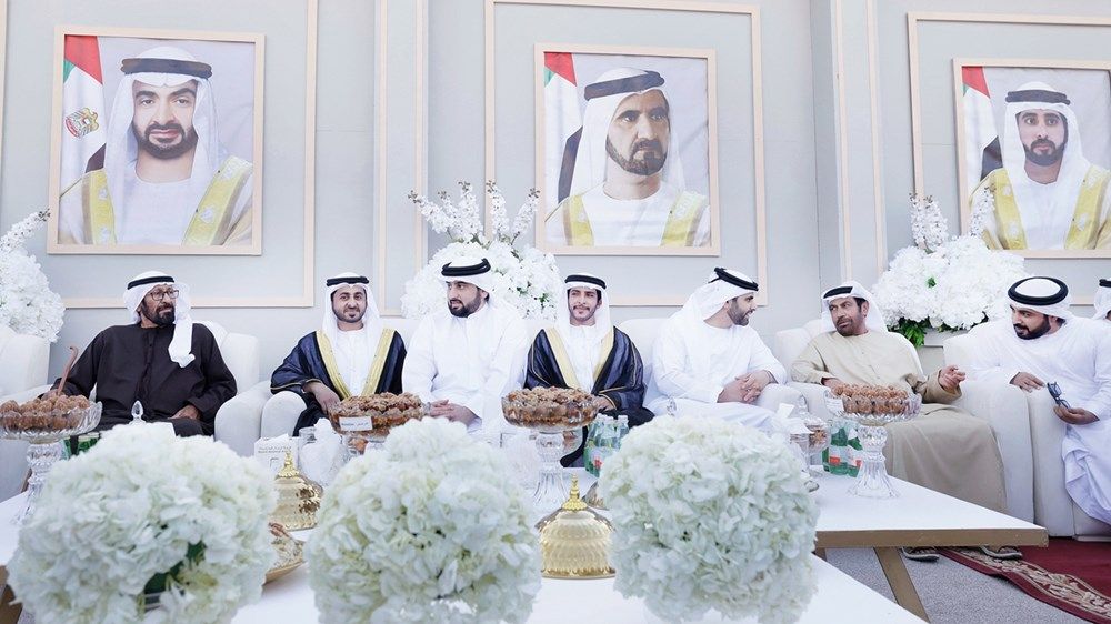 محمد بن راشد والشيوخ يحضرون أفراح العامري وآل بومهير