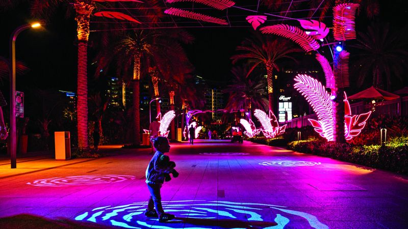 الامارات | دبي مساحة إبداعية استثنائية في «مهرجان التسوّق»