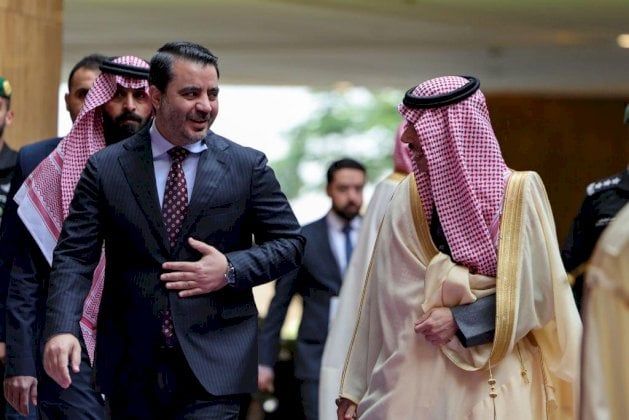 السعودية تقود جهوداً دبلوماسية لدعم استقرار سوريا وتعافيها