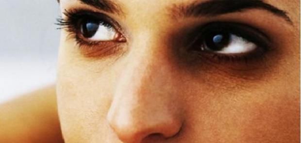 سر استخدام الكافيين للتخلص من الهالات السوداء.. يعيد نضارة بشرتك