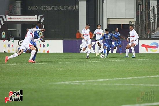 الزمالك يكتفي بتعادل سلبي مع بلاك بولز فى الشوط الأول
