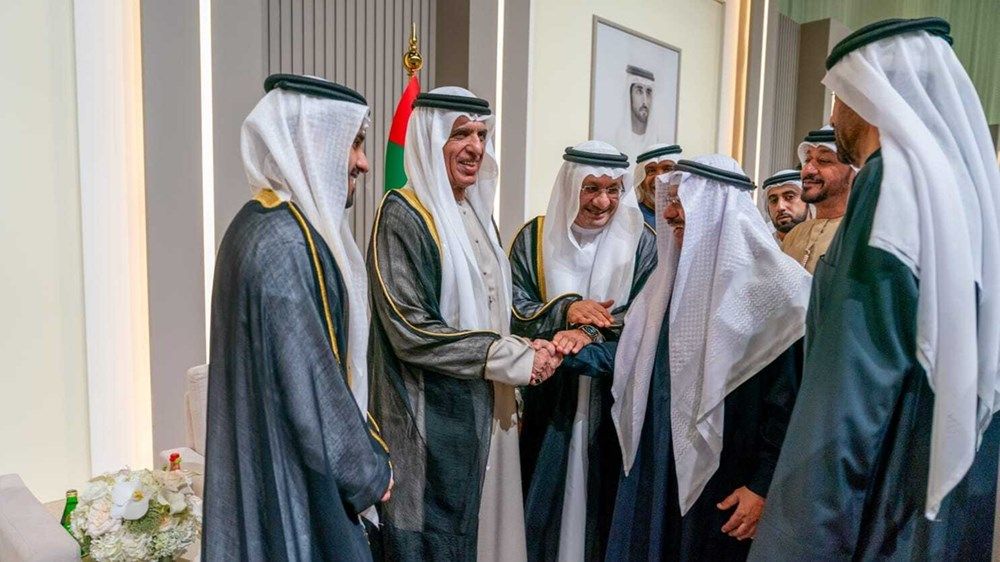 سعود بن صقر يحضر أفراح القطامي والسويدي