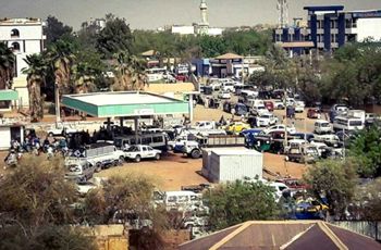 شاهد بالفيديو.. سودانيون بالعاصمة السعودية الرياض يخرجون في مسيرات فرح حاشدة احتفالاً بتحرير الجيش لمدينة ود مدني