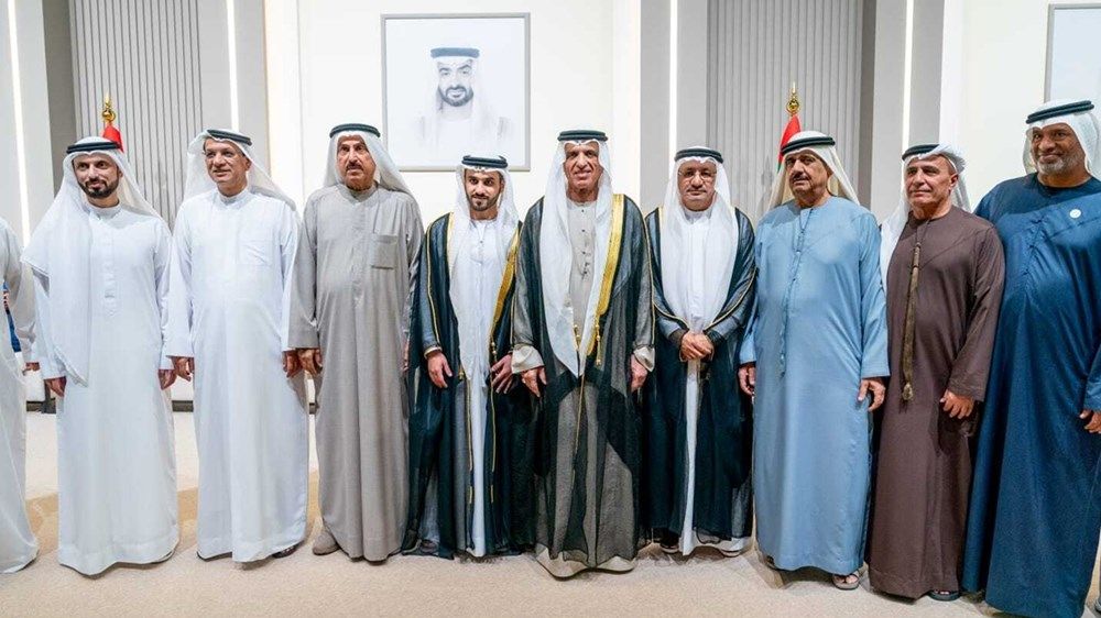 سعود بن صقر يحضر أفراح القطامي والسويدي