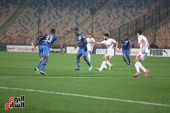 الزمالك يكتفي بتعادل سلبي مع بلاك بولز فى الشوط الأول