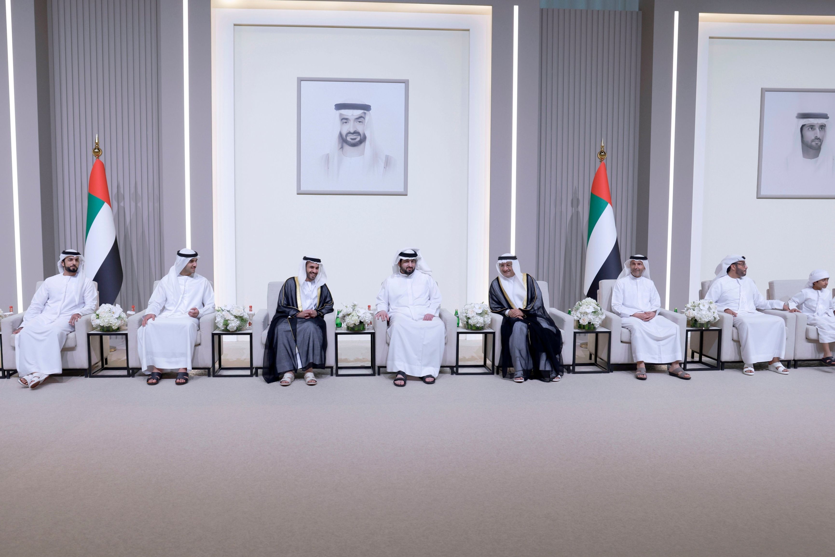 الامارات | أحمد بن محمد يحضر أفراح القطامي والسويدي