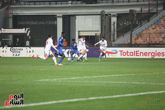 الزمالك يحاول فك شفرة دفاع بلاك بولز واستمرار التعادل السلبي بعد 30 دقيقة