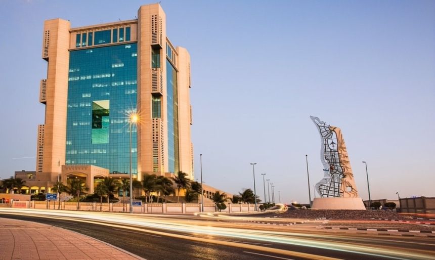 ضبط سيارات سكراب وباعة أسطوانات غاز بالعزيزية بجدة