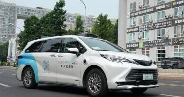 تكنولوجيا: الصين تقود مستقبل التنقل: ازدهار صناعة القيادة الذاتية يدعم تطور خدمات التاكسي الآلي