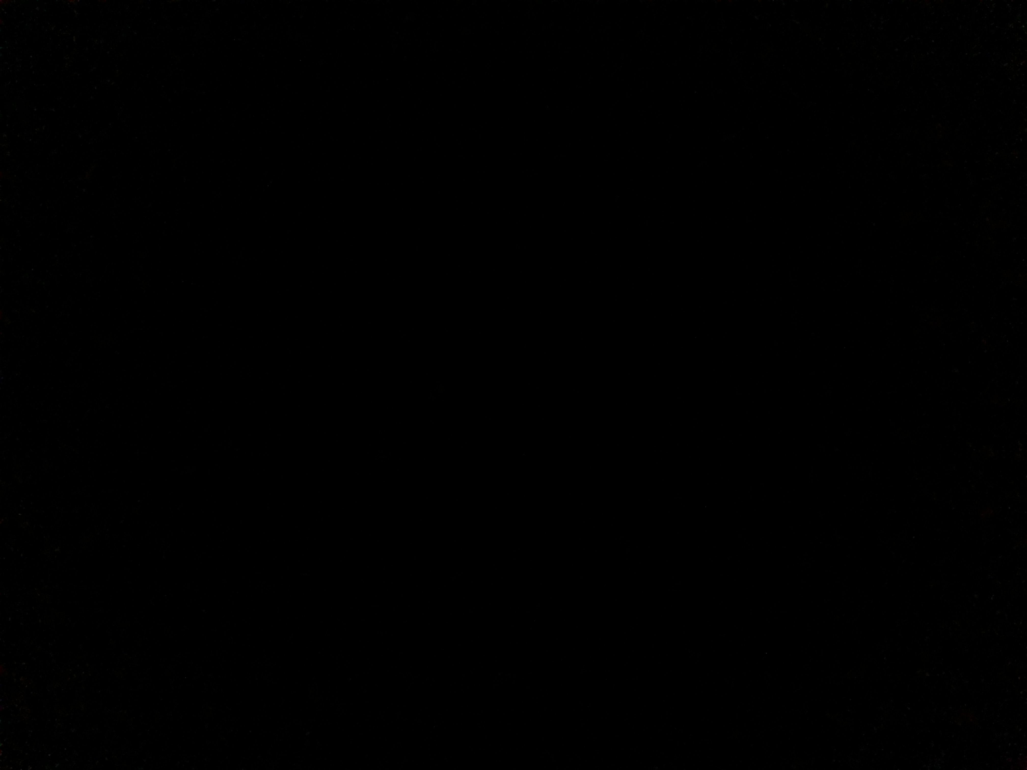 ‎انهيار مدوٍ للعملة المحلية في عدن.. الدولار يتجاوز حاجز 2100 ريال