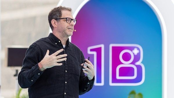 التوأم الرقمي لريد هوفمان يثبت قدرة الذكاء الاصطناعي في التأثير