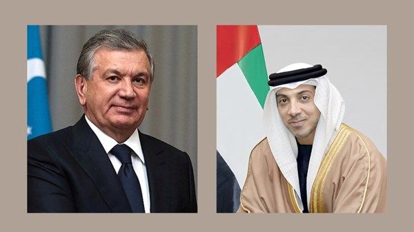 استقبله منصور بن زايد.. رئيس أوزبكستان يصل إلى الدولة في زيارة رسمية