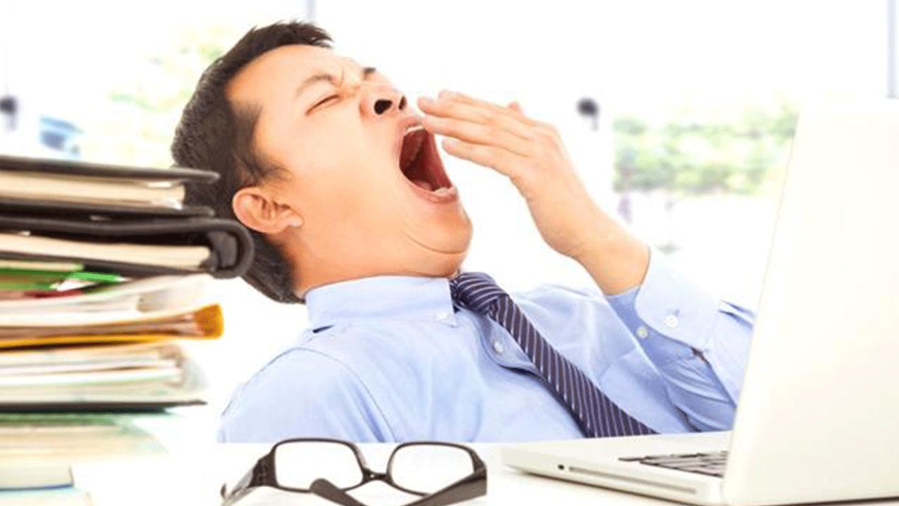 الامارات | هل تنعس أثناء النهار؟.. طبيبة تحذر من أمراض خطيرة