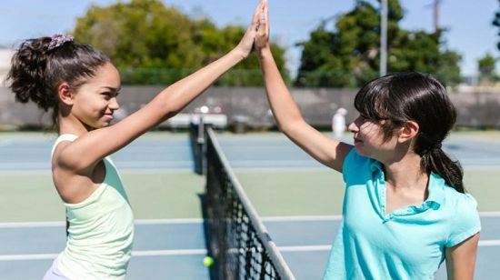 طالع الأبراج: 4 أبراج عندها روح رياضية وبتعلم أطفالها المنافسة الصحية.. من الدلو للميزان