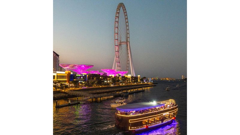 الامارات | دبي.. وأمسيات السعادة