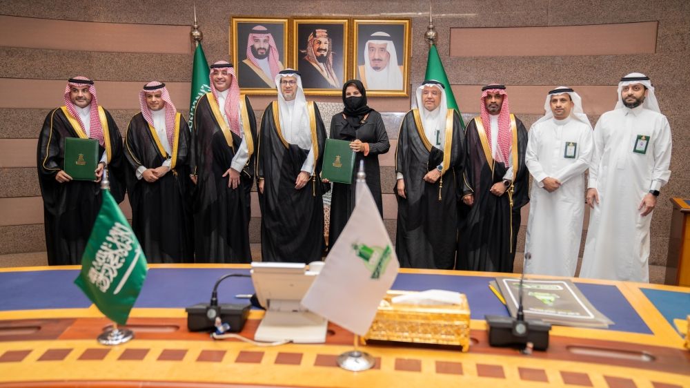 تفاصيل اتفاقية أكاديمية الإعلام السعودية وجامعة الملك عبدالعزيز