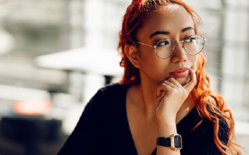 طالع الأبراج: أبراج تتمتع بقوة عقلية ومرونة فى التعامل.. الحمل والأسد الأبرز