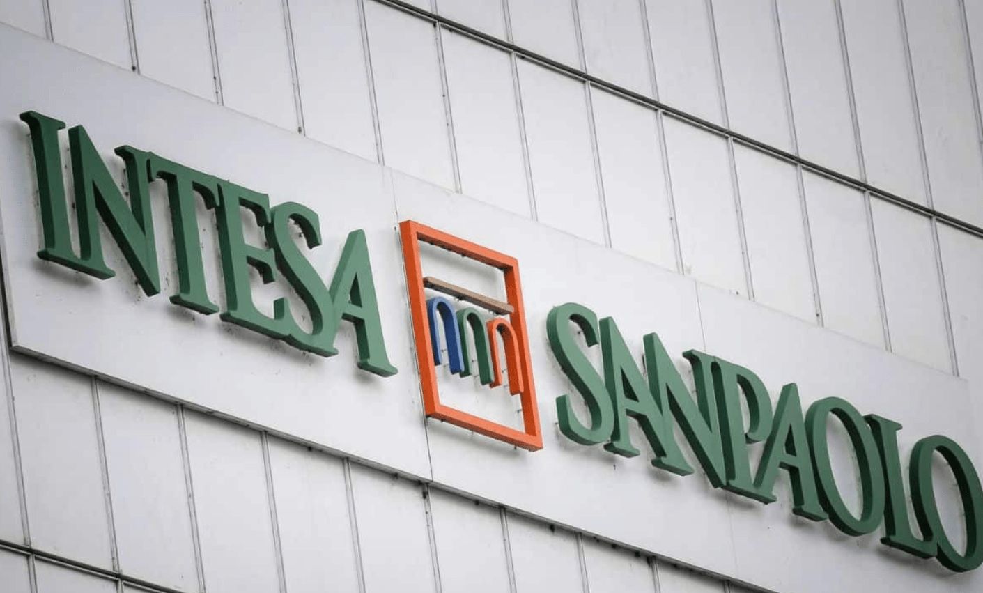 أكبر بنك في إيطاليا يحقق إنجاز تاريخي بشراء بيتكوين بقيمة مليون يورو: التفاصيل