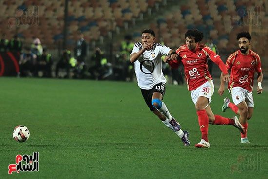 الأهلي يكتفي بتعادل سلبي مع الجونة في الشوط الأول.. صور