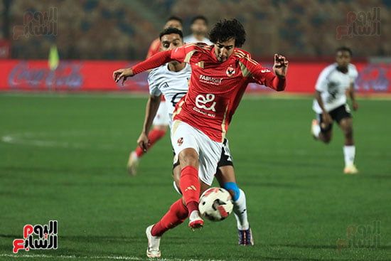الأهلي يكتفي بتعادل سلبي مع الجونة في الشوط الأول.. صور