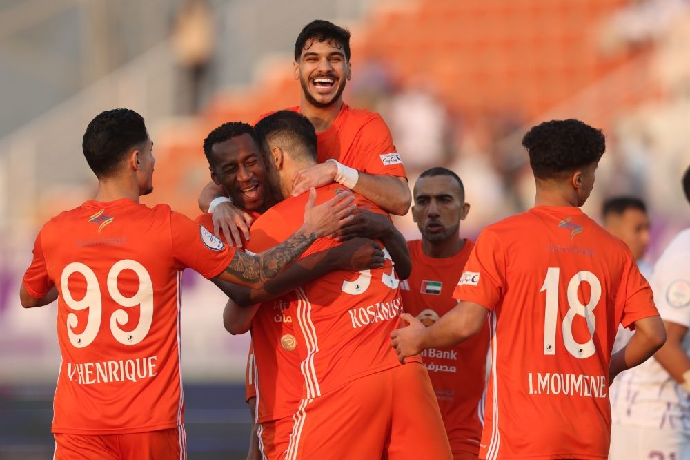 الامارات | دوري أدنوك للمحترفين.. عجمان يجرح "العين"