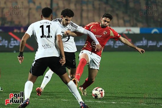 الأهلي يهزم الجونة بثنائية إمام عاشور ويستعيد صدارة الدورى.. صور