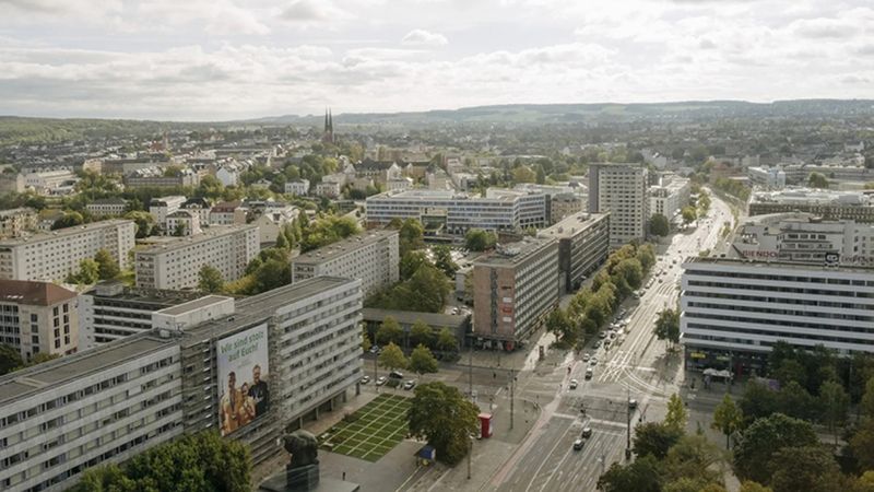 الامارات | مدينةٌ «رتيبة».. عاصمة الثقافة الأوروبية