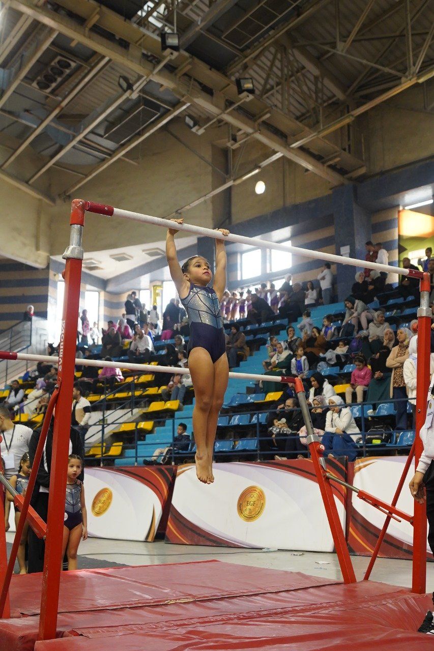 فيروز أحمد حسن تحصد أول الجمهورية للجمباز وتفوز بـ"الذهبية" وكأس البطولة