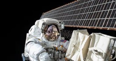 تكنولوجيا: الصين تُجرى خمس تجارب على محركات صواريخ فى يوم واحد لتعزيز برامج استكشاف الفضاء