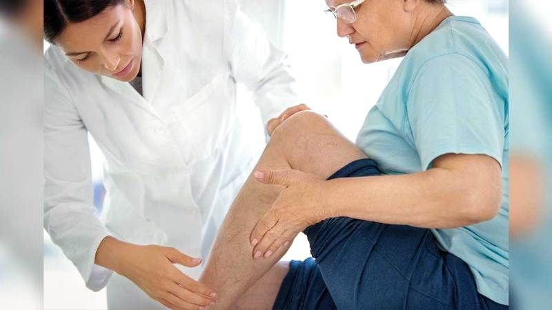 الامارات | فقط لكبار السن.. فيتامين يقلل تقلصات الساق