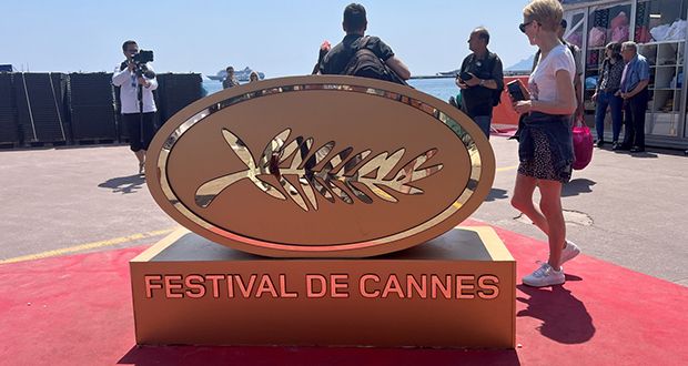 إيريس كنوبلوك تستمر برئاسة مهرجان كان حتى 2028