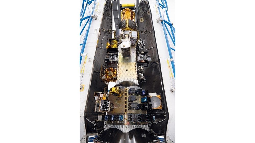 إطلاق «MBZ-SAT» القمر الاصطناعي الأكثر تطوراً في المنطقة