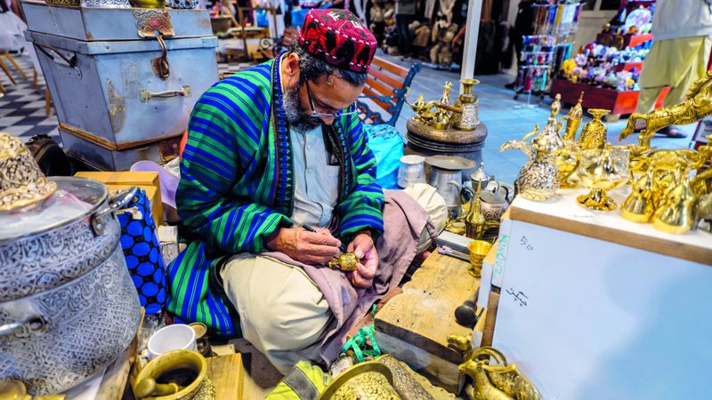 الامارات | الأصالة تخطف العيون في القرية العالمية