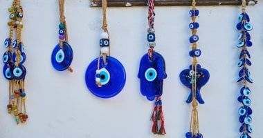 طالع الأبراج: 5 أبراج نجمها خفيف وبيتحسدوا بسرعة.. برج الحوت الأكثر تأثرًا بالعين