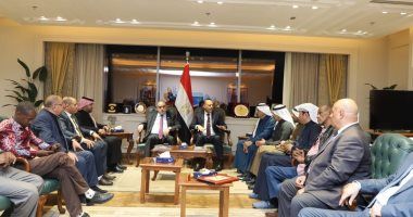 وزير العمل يستقبل وفدًا من اتحاد العمال العرب.. ويؤكد ضرورة العمل المشترك