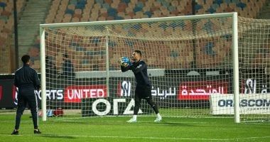 بتروجت يفحص يد عمر صلاح مجددا لتحديد موقفه من مواجهة المصرى