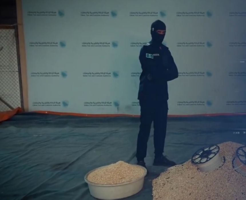 إحباط محاولة تهريب نحو 3 ملايين حبة كبتاجون في منفذ "البطحاء"