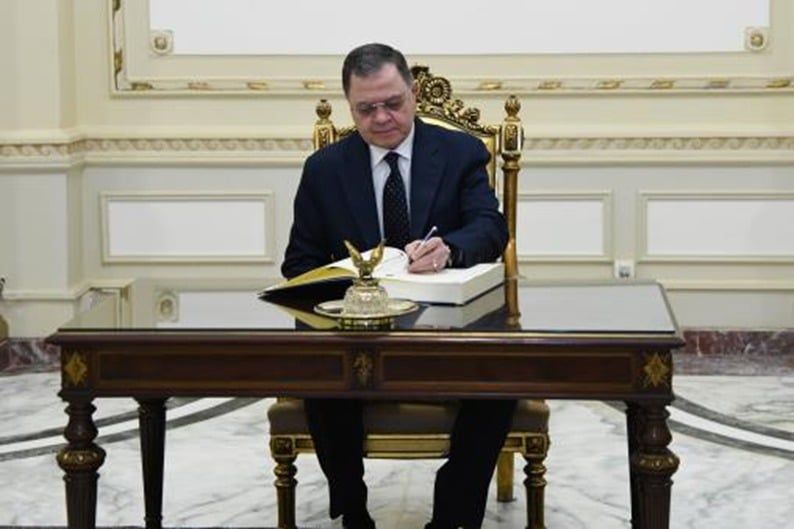 وزير الداخلية والقيادات الأمنية يسجلون كلمة شكر للرئيس السيسي في عيد الشرطة