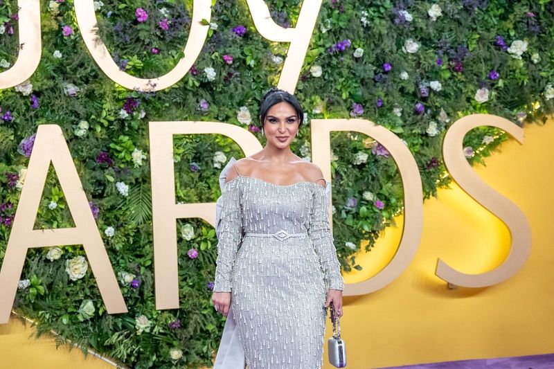 حفل Joy Awards 2025.. إطلالات جمالية آسرة للنجمات على السجادة الخزامية